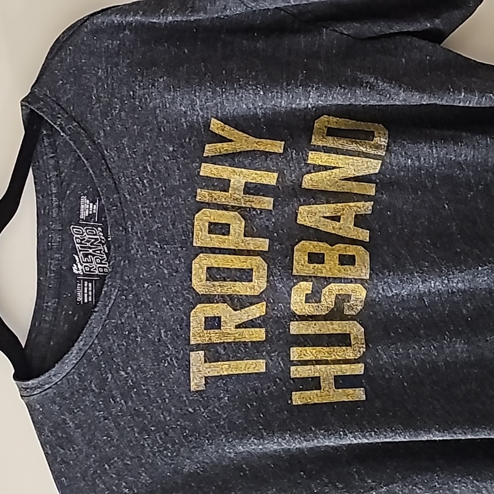 Men's Retro Brand T-Shirt - Picture 2 of 6